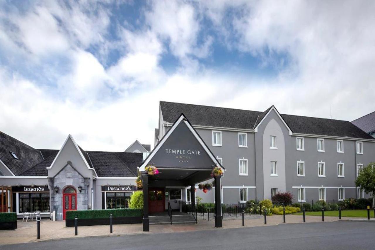 Temple Gate Hotel Ennis Bagian luar foto
