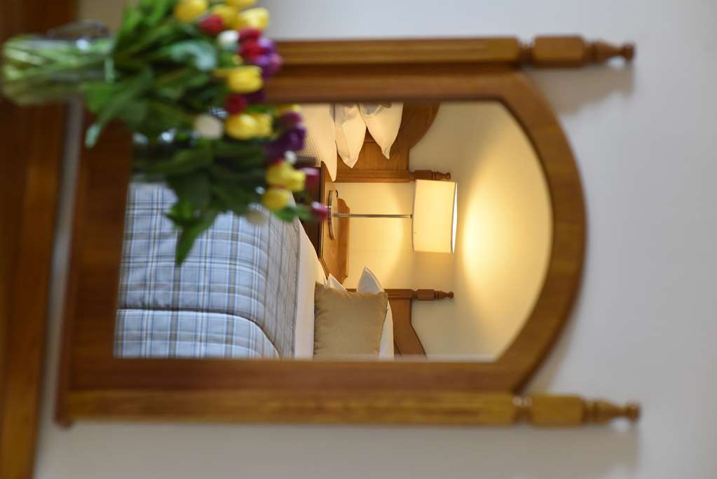 Temple Gate Hotel Ennis Ruang foto